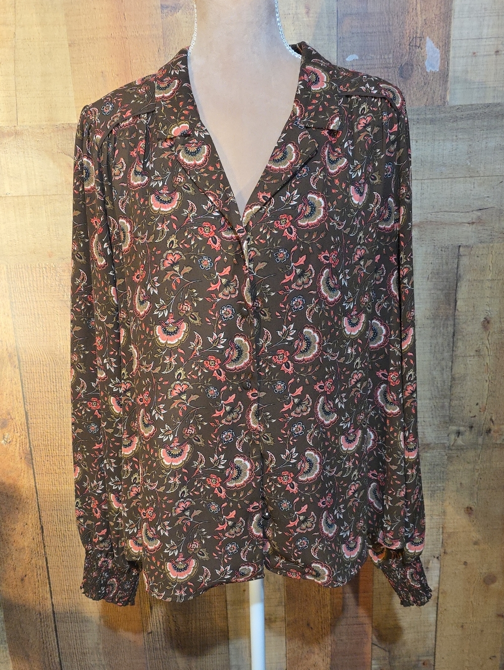 DR2 Olive Brown Paisley Button-Front Blouse